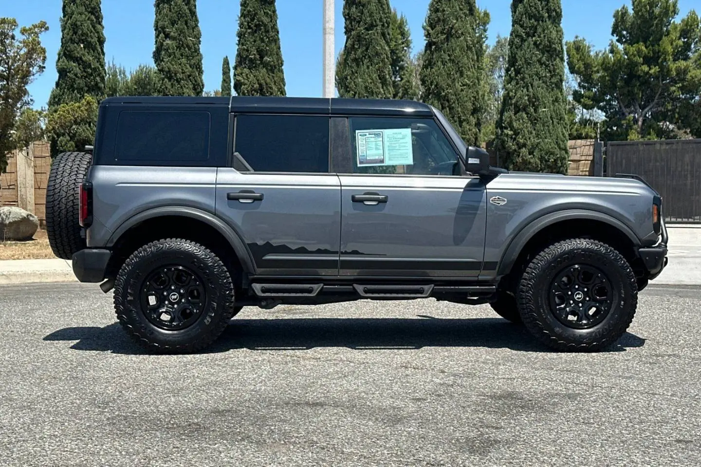 2024 Ford Bronco Wildtrak 4x4 photo 3