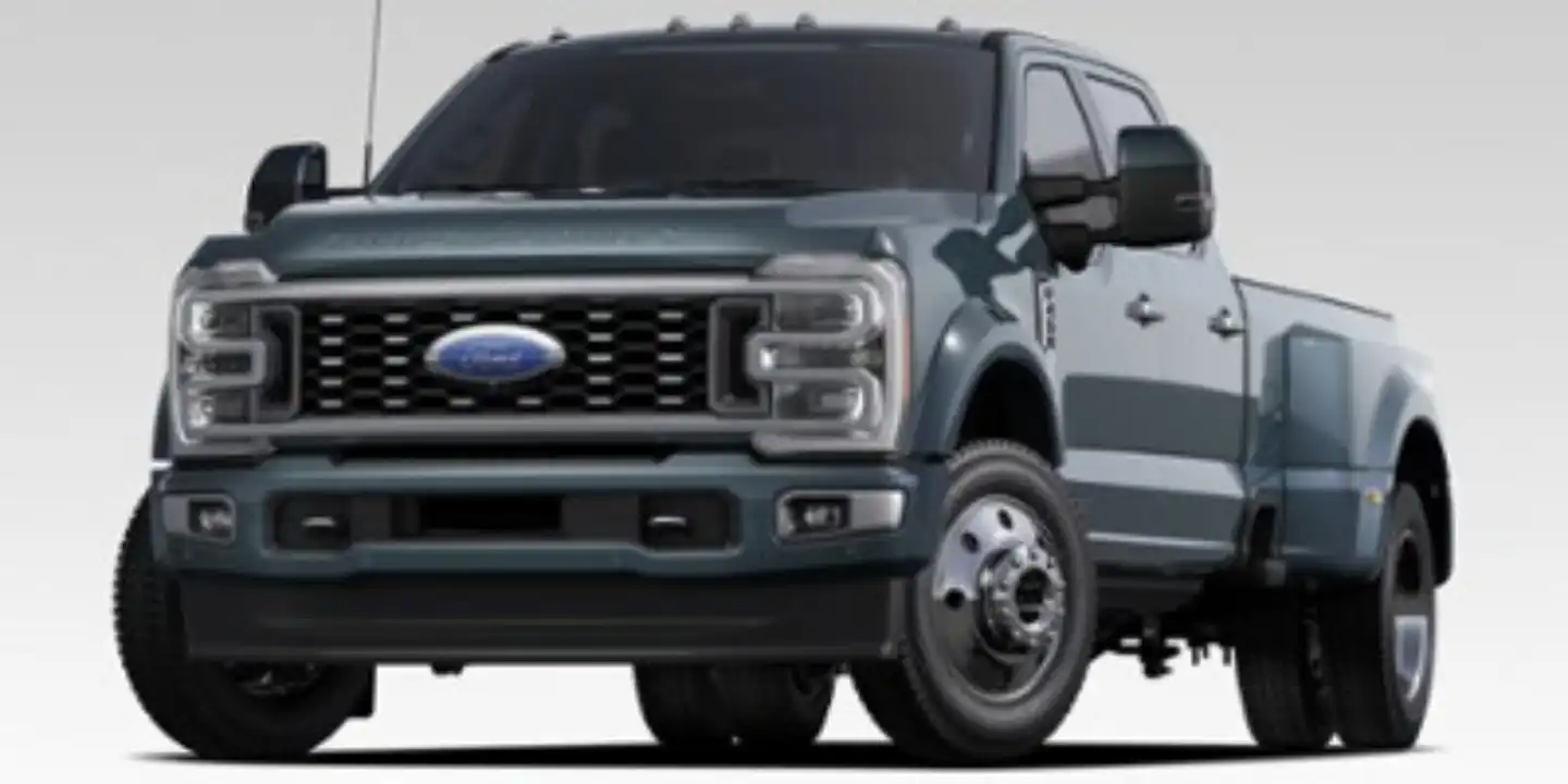 2027 Ford F-450 Platinum 4WD Crew Cab DRW 8' Box's photo