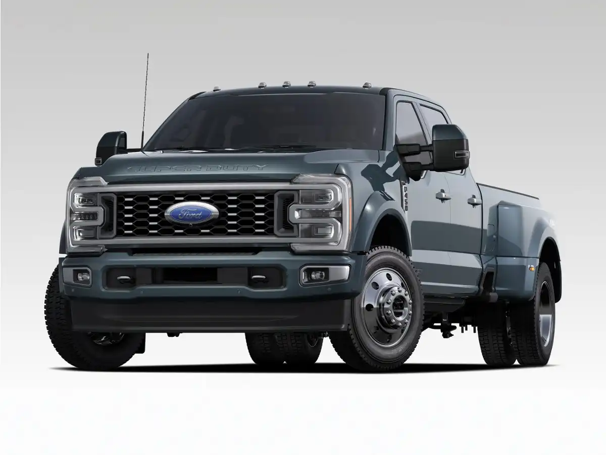 2027 Ford F-450 Platinum 4WD Crew Cab DRW 8' Box's photo