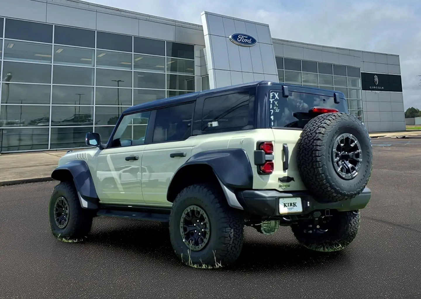 2025 Ford Bronco Raptor 4x4 photo 3