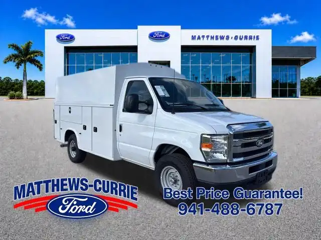 2026 Ford E-Series SRW E-350 Super Duty 138 in WB's photo