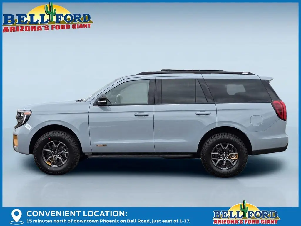 2027 Ford Expedition Tremor 4x4 photo 3