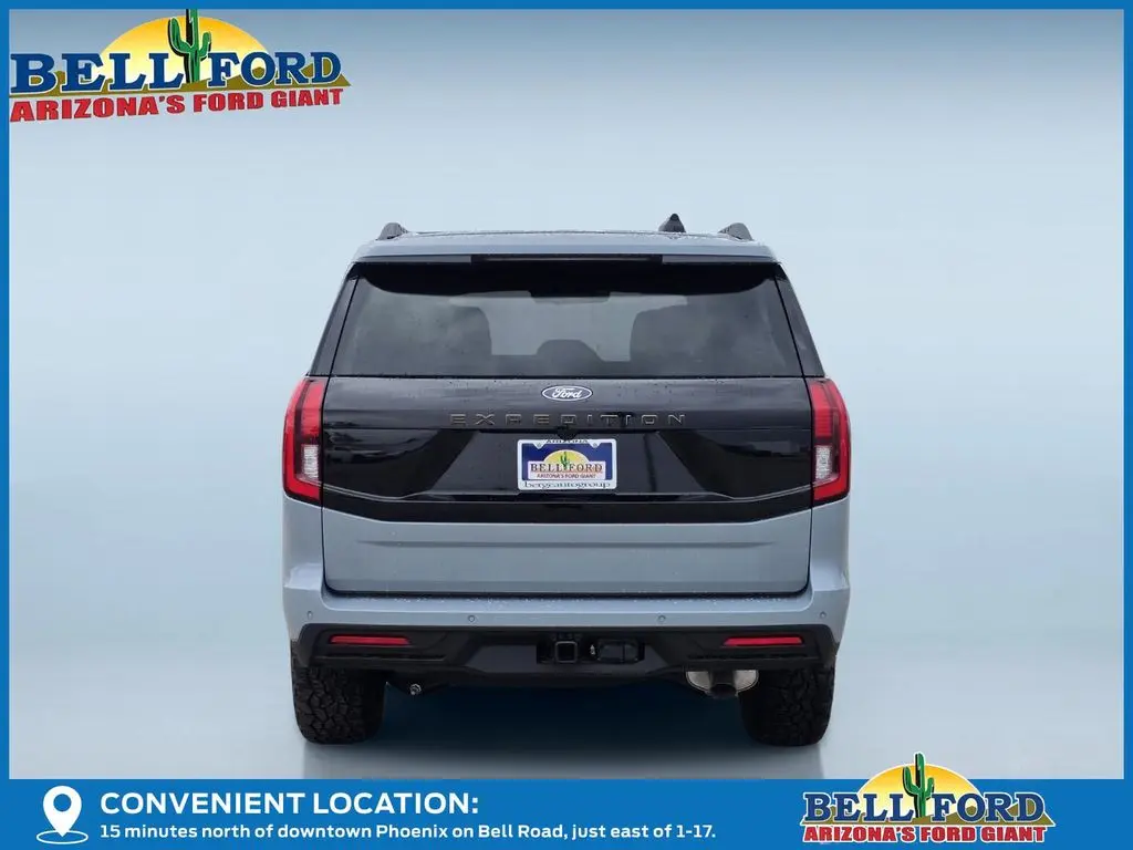 2027 Ford Expedition Tremor 4x4 photo 5