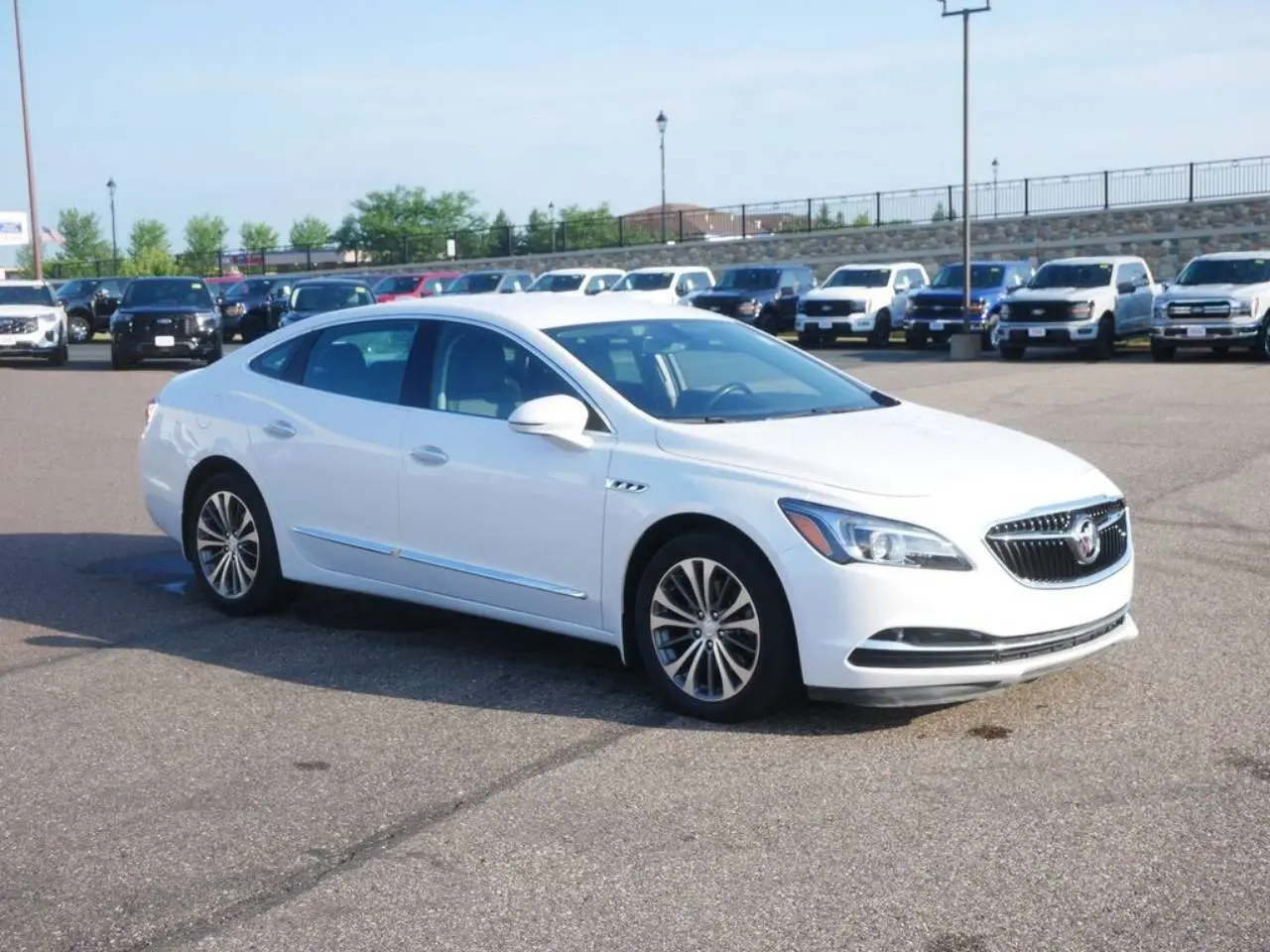 2019 Buick LaCrosse Essence photo 3