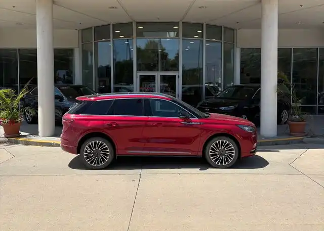 2021 Lincoln Corsair Reserve AWD's photo
