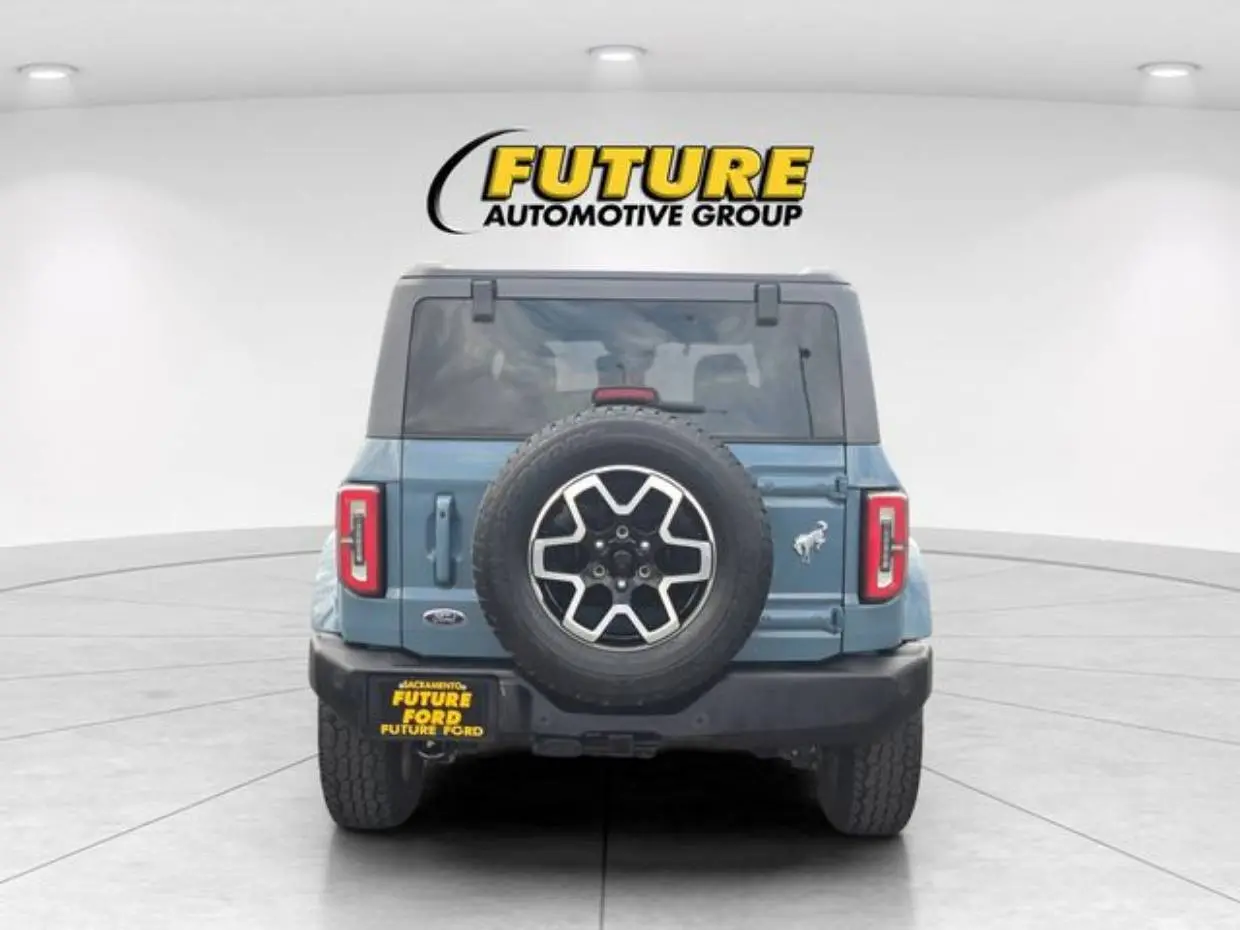 2022 Ford Bronco Outer Banks 4x4 photo 5