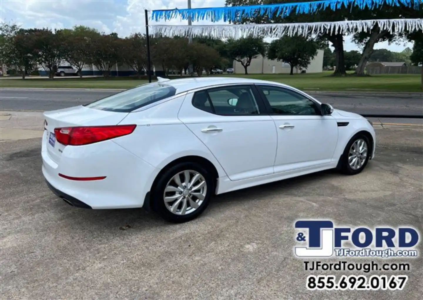 2015 Kia Optima EX AT's photo