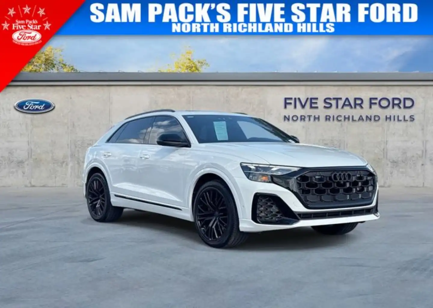 2026 Audi SQ8 Premium Plus quattro's photo