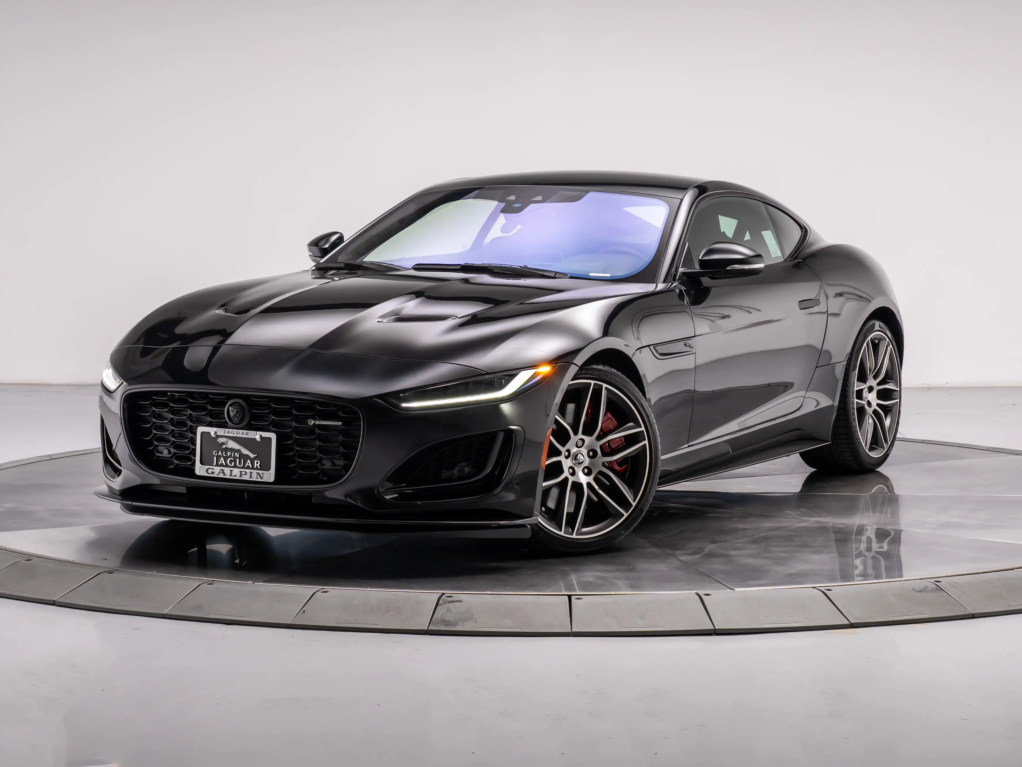 2024 Jaguar F-TYPE P450 R-Dynamic Coupe's photo