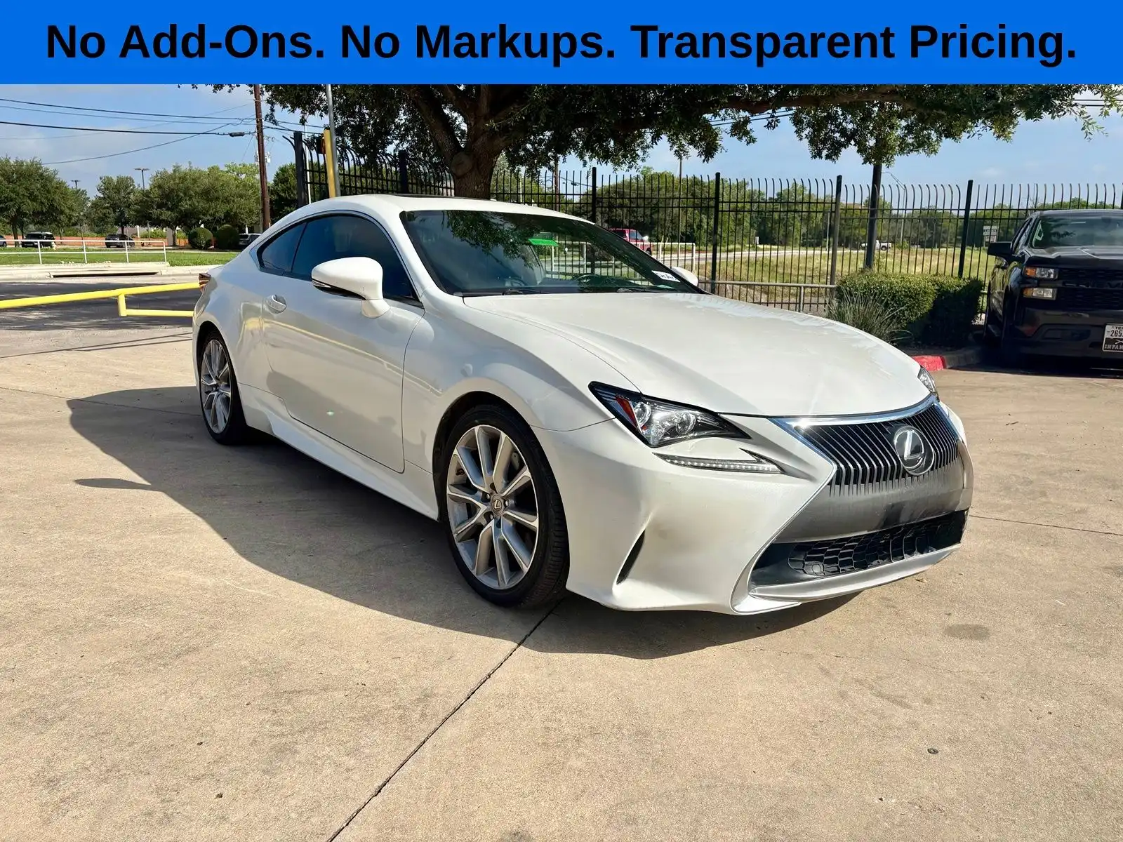 2016 Lexus RC 350 200t's photo