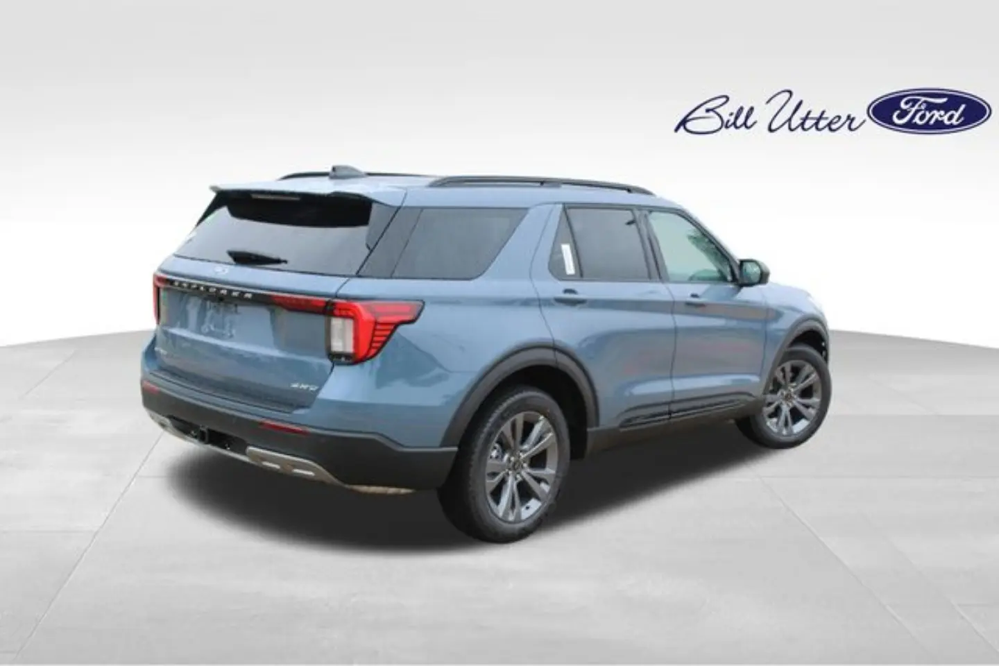 2026 Ford Explorer Active 4WD photo 3