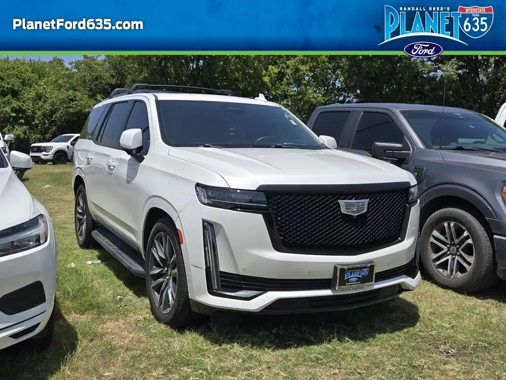 2021 Cadillac Escalade 4WD Sport's photo