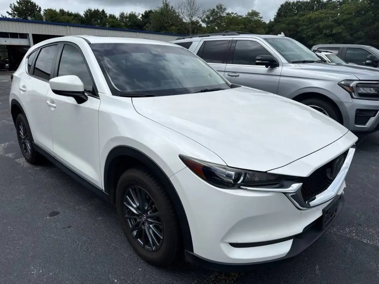 2019 Mazda CX-5 Touring Auto's photo