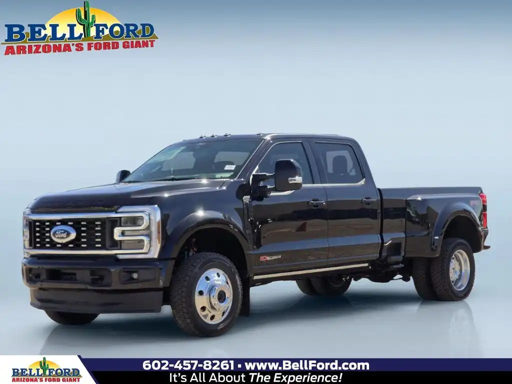 2026 Ford F-450 Platinum 4x4 Crew Cab 8' Box DRW's photo