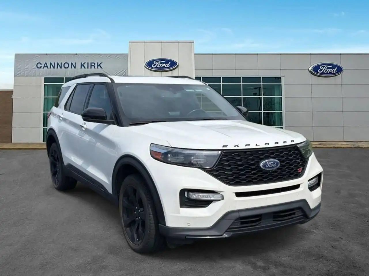 2024 Ford Explorer ST 4WD's photo