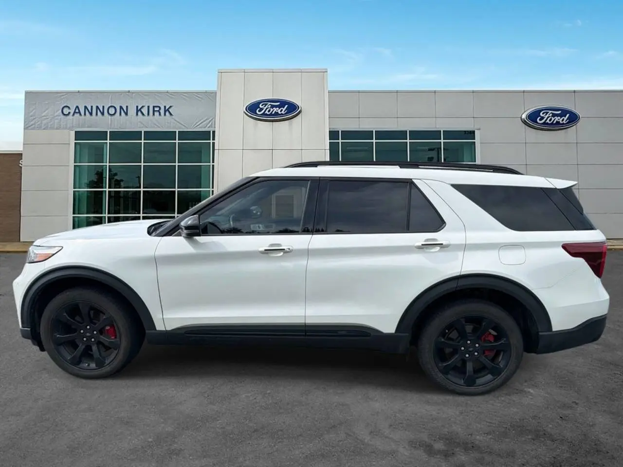 2024 Ford Explorer ST 4WD photo 4