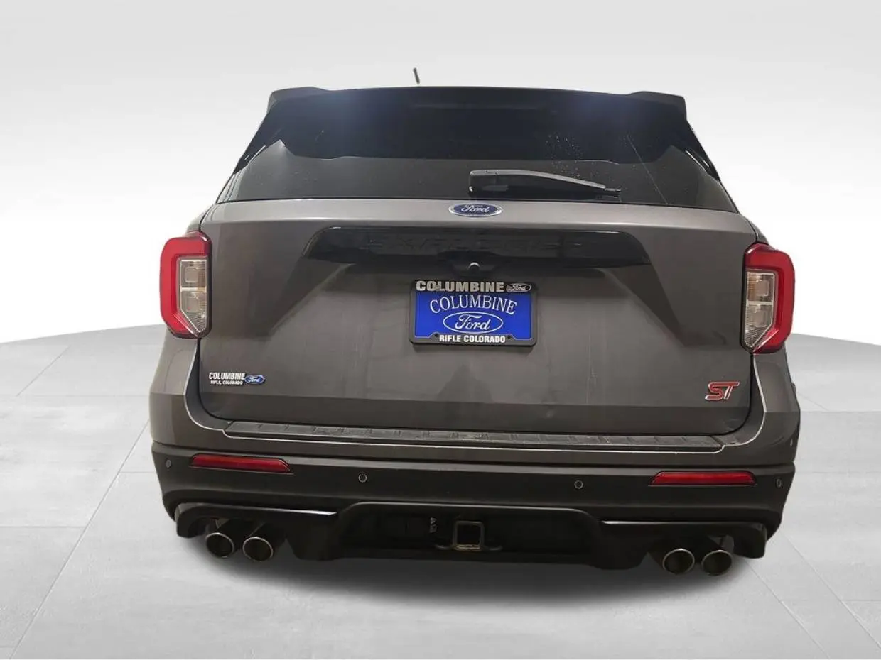 2021 Ford Explorer ST 4WD photo 3