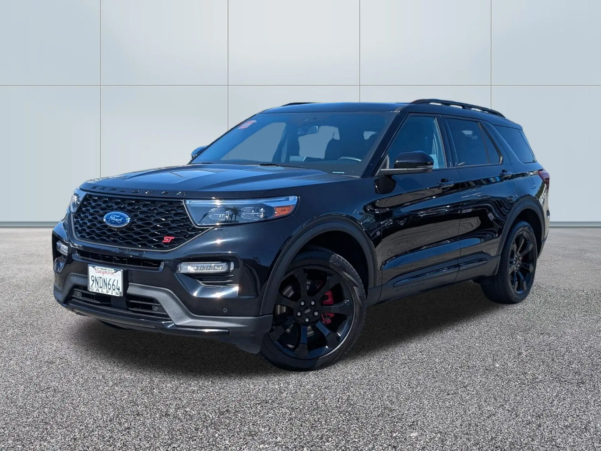 2024 Ford Explorer ST 4WD photo 1
