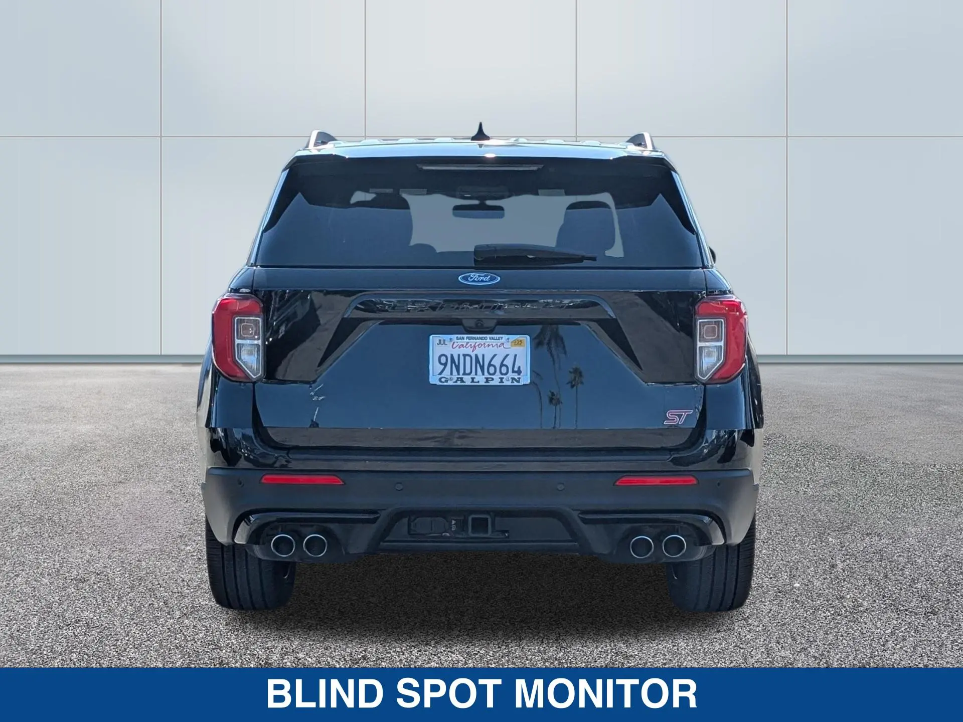 2024 Ford Explorer ST 4WD photo 4