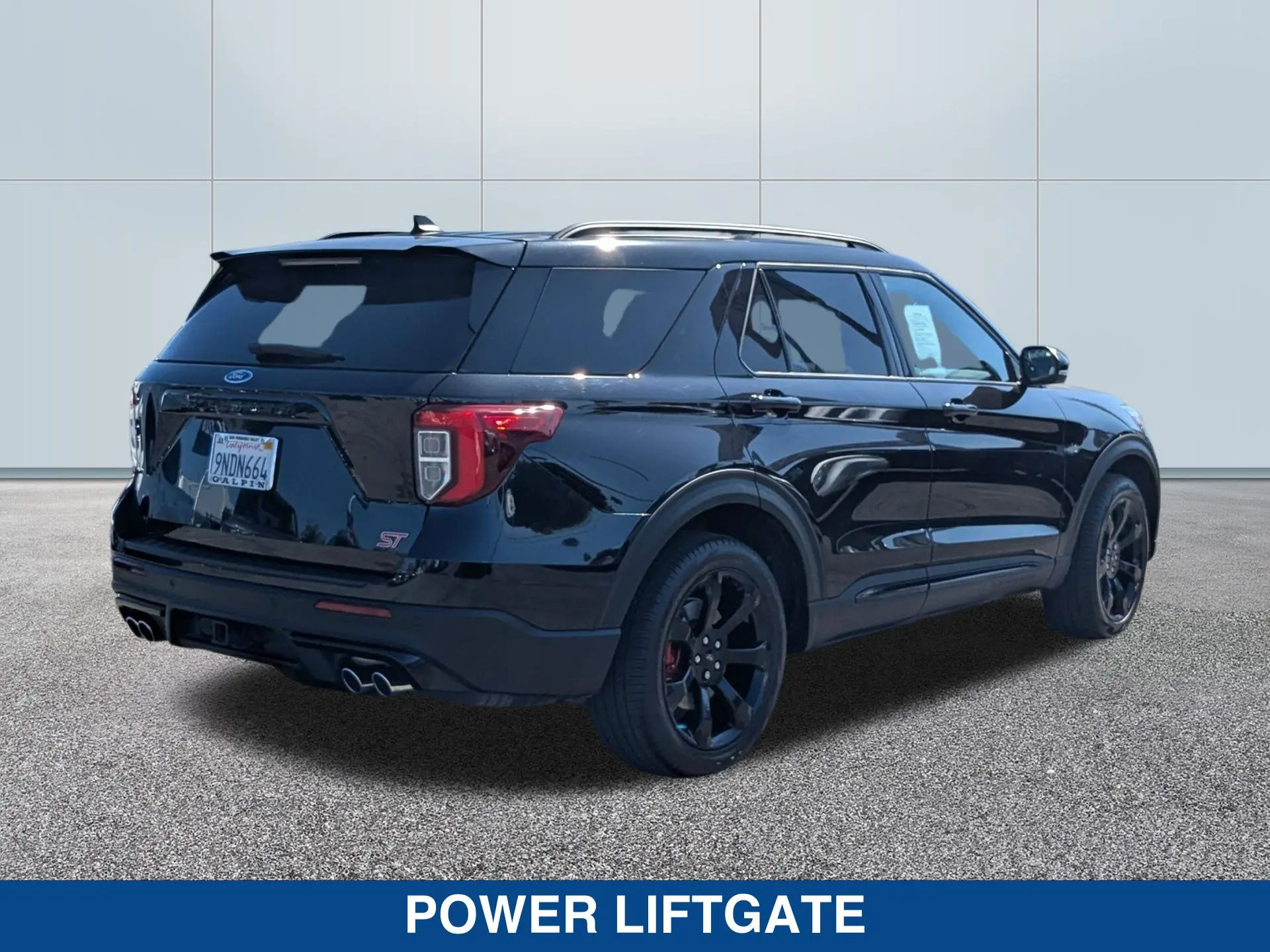 2024 Ford Explorer ST 4WD photo 5