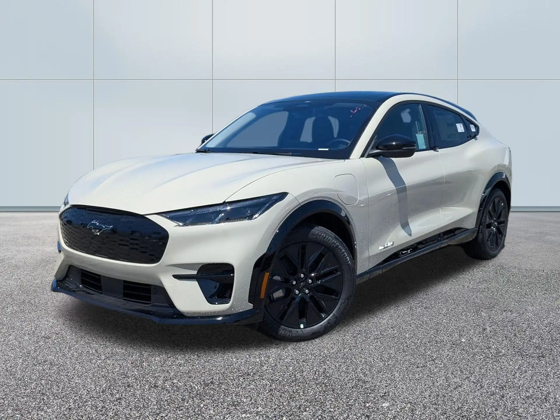 2026 Ford Mustang-Mach-e Premium's photo