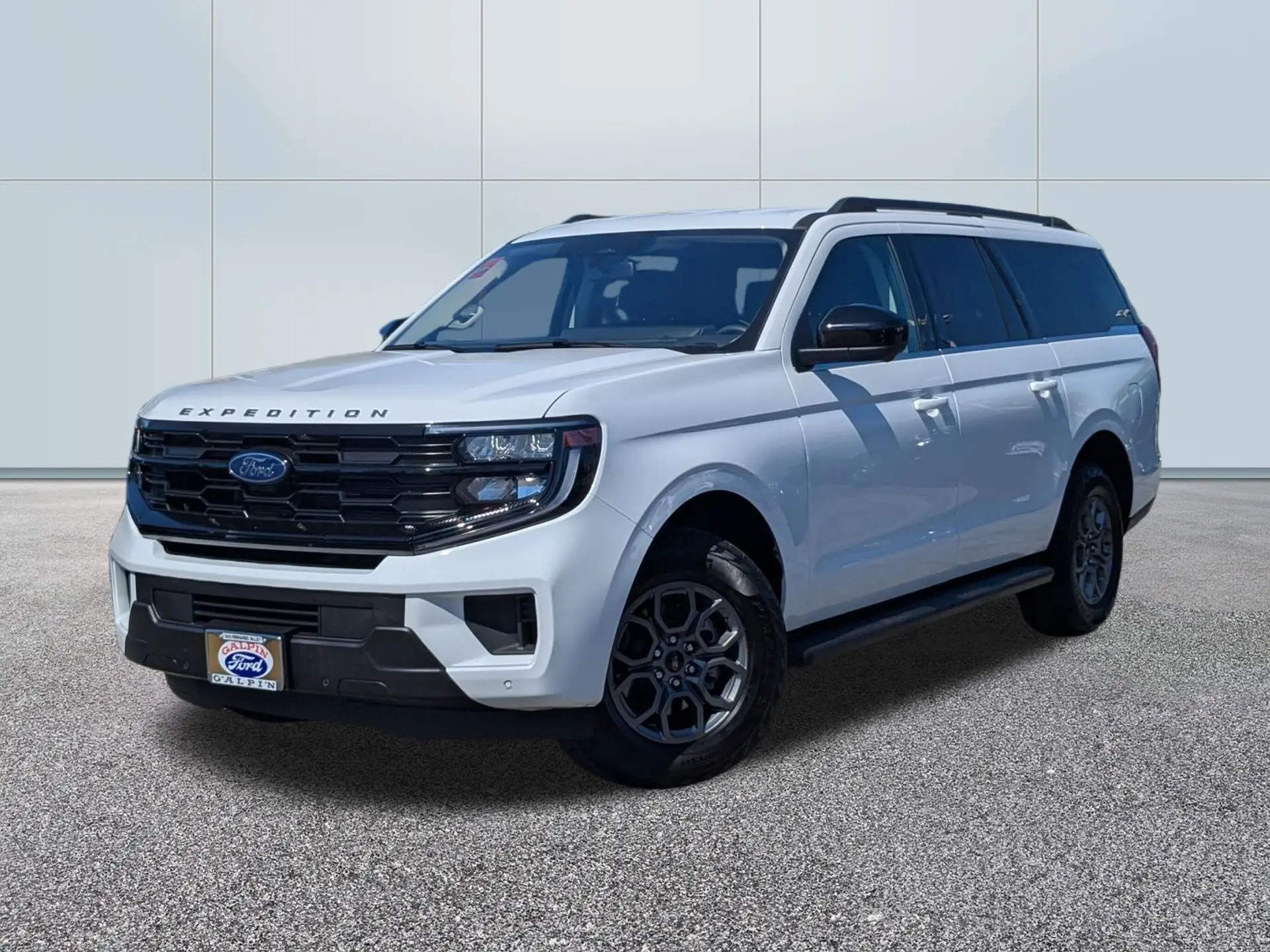 2025 Ford Expedition Active MAX photo 1