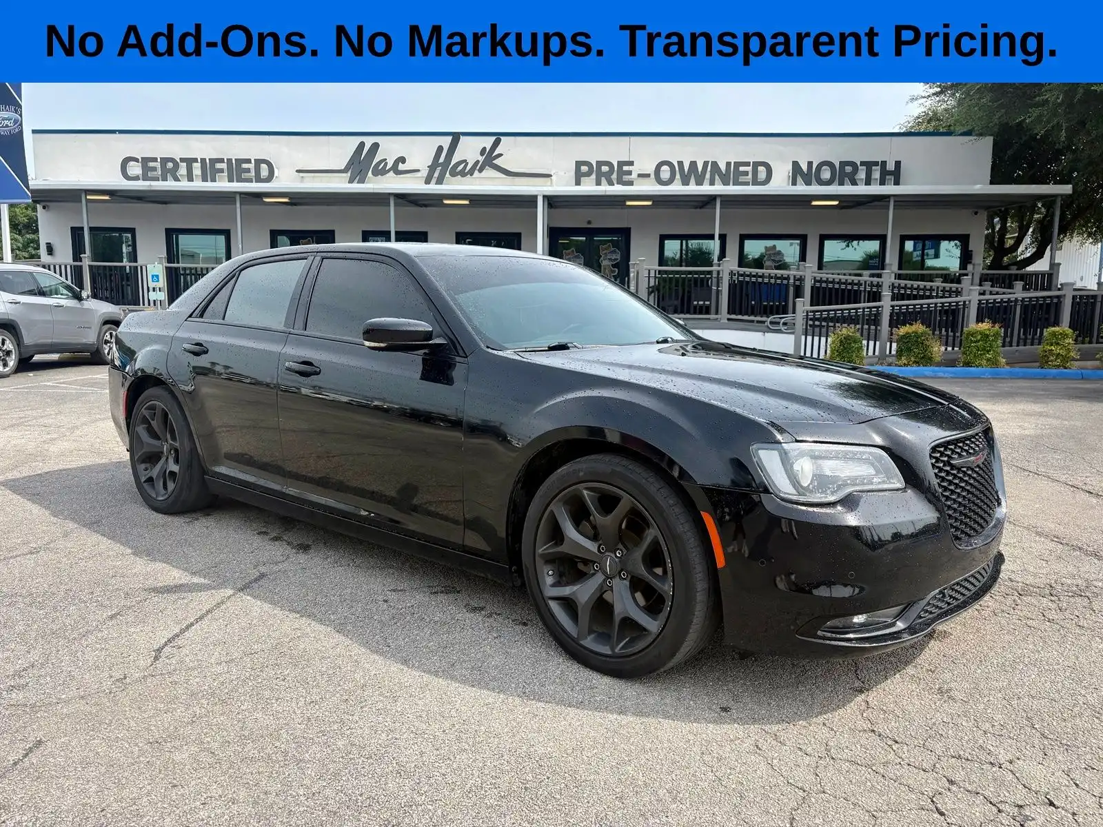 2022 Chrysler 300 S's photo