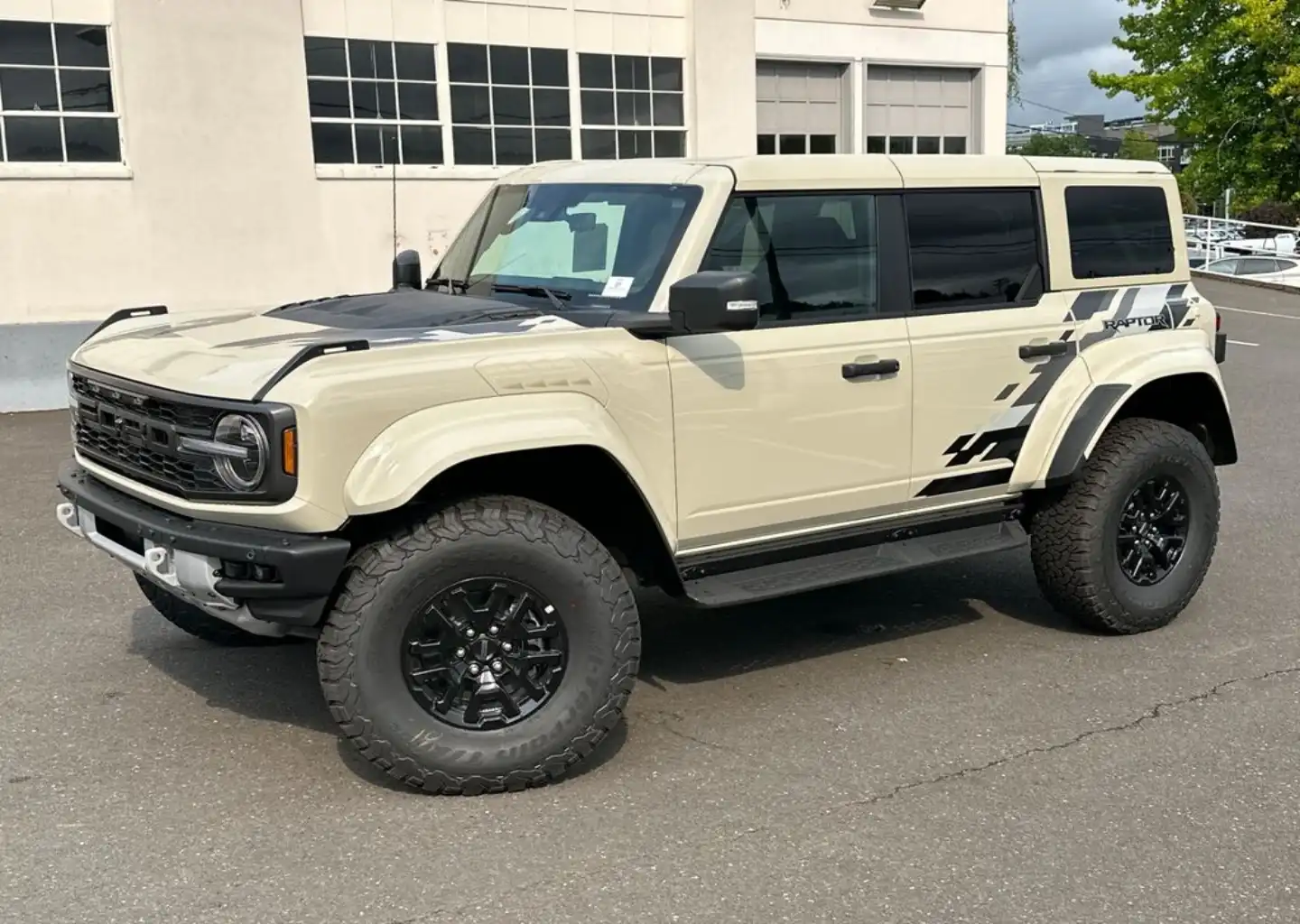 2026 Ford Bronco Raptor 4x4's photo