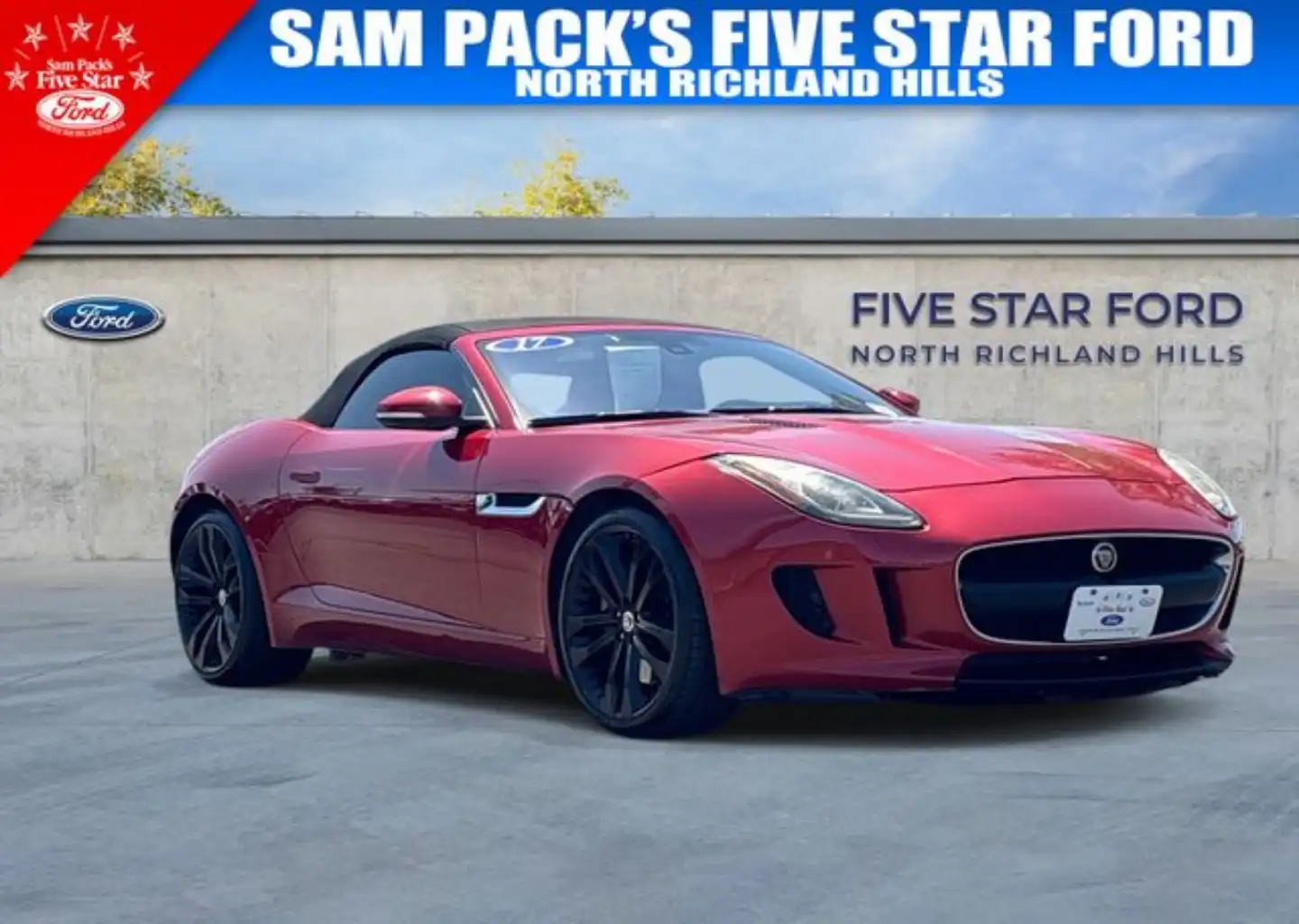 2017 Jaguar F-TYPE Premium Convertible's photo