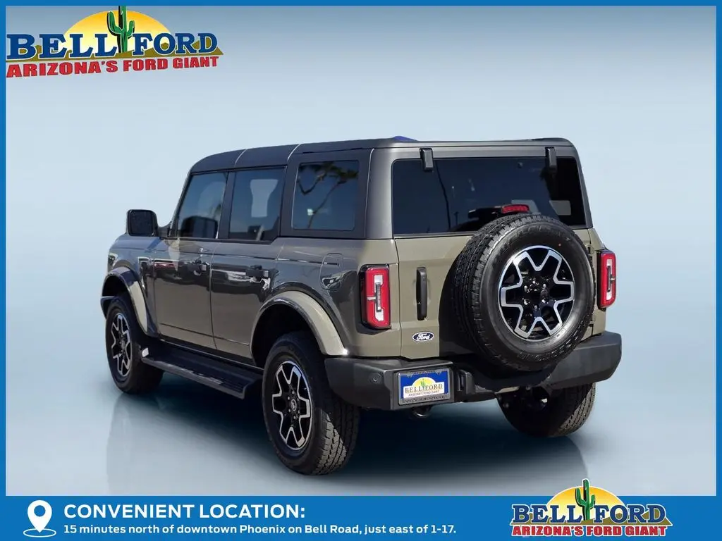 2026 Ford Bronco Outer Banks 4x4 photo 4