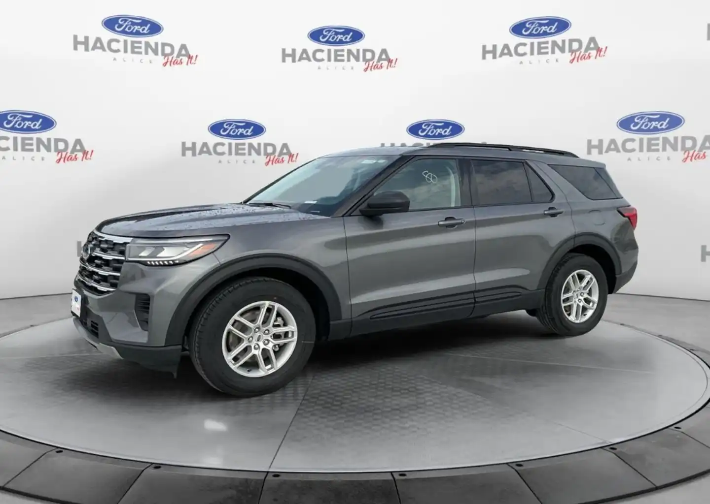 2026 Ford Explorer's photo