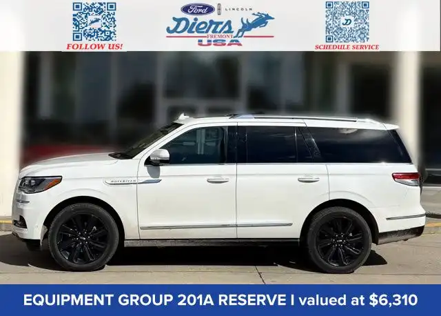 2024 Lincoln Navigator Reserve 4WD's photo