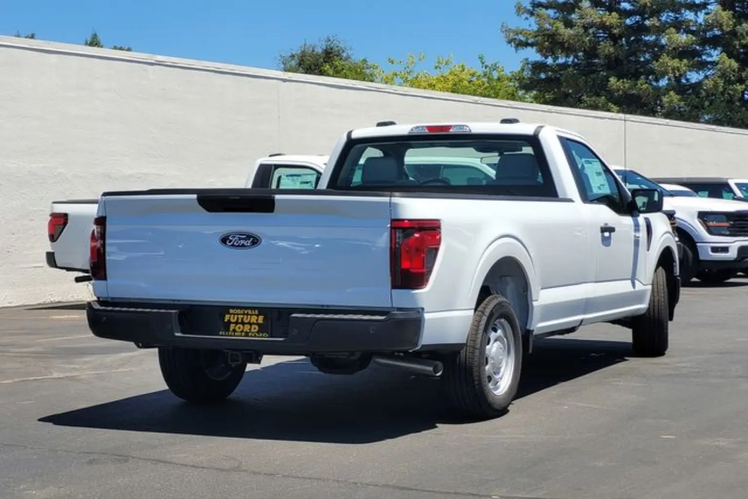 2026 Ford F-150 XL Regular Cab 8 Box photo 4