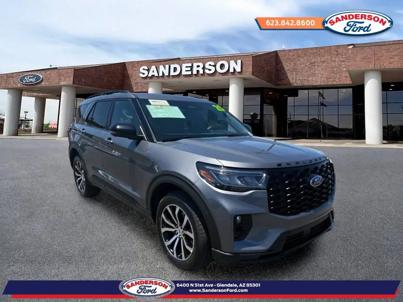 2025 Ford Explorer ST-LINE 4WD (PL535)'s photo