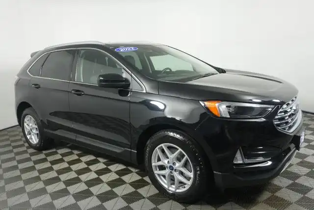 2022 Ford Edge SEL AWD's photo