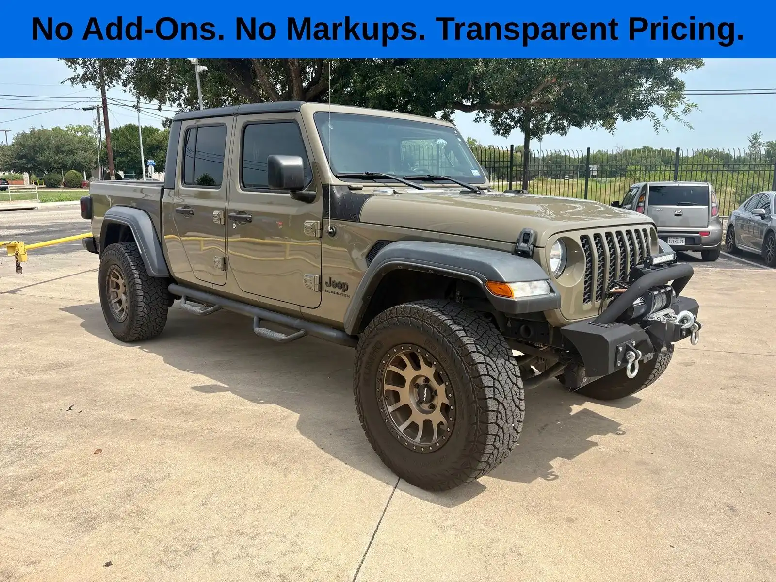 2020 Jeep Gladiator Sport's photo