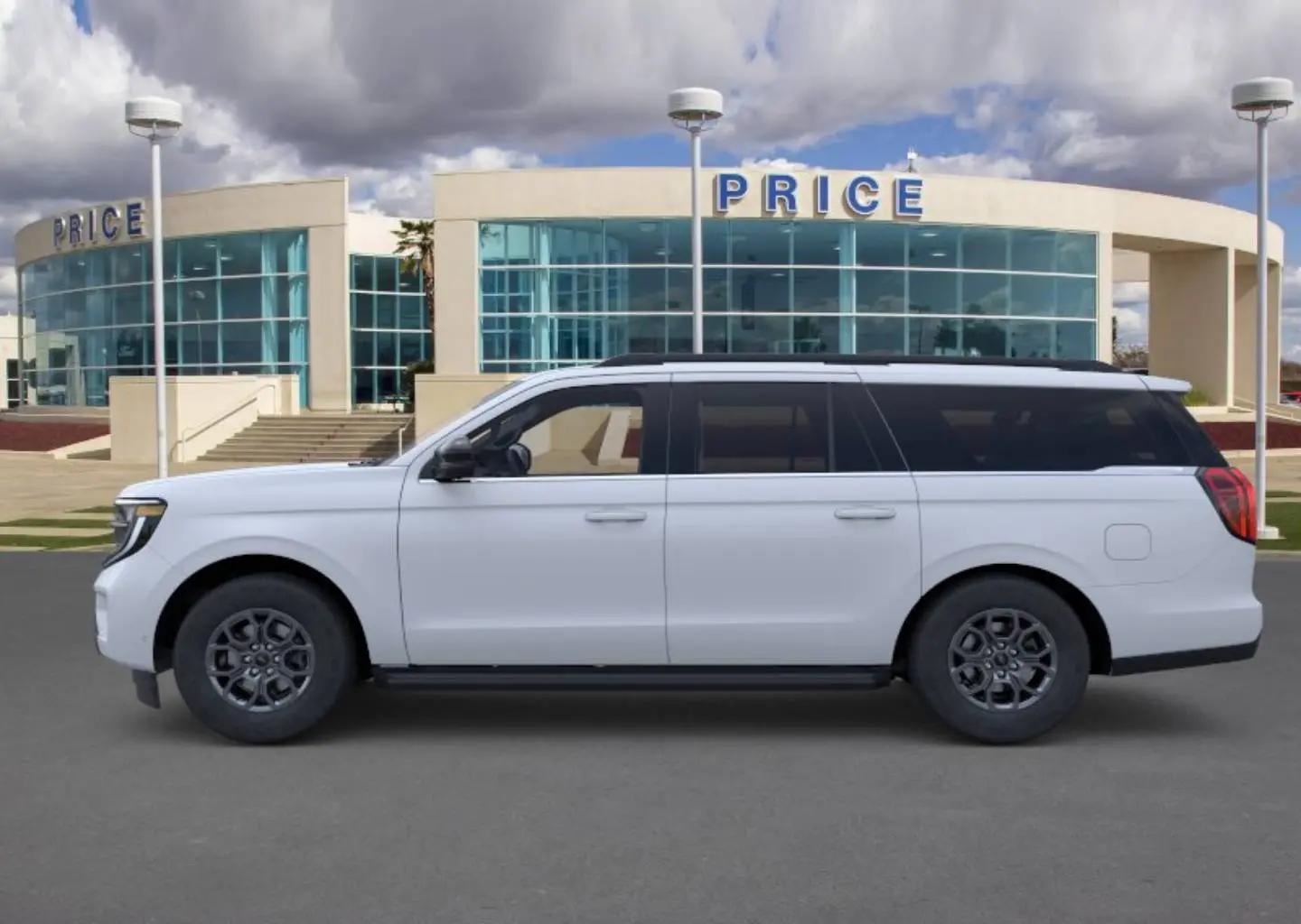 2026 Ford Expedition Active MAX 4x4 photo 3