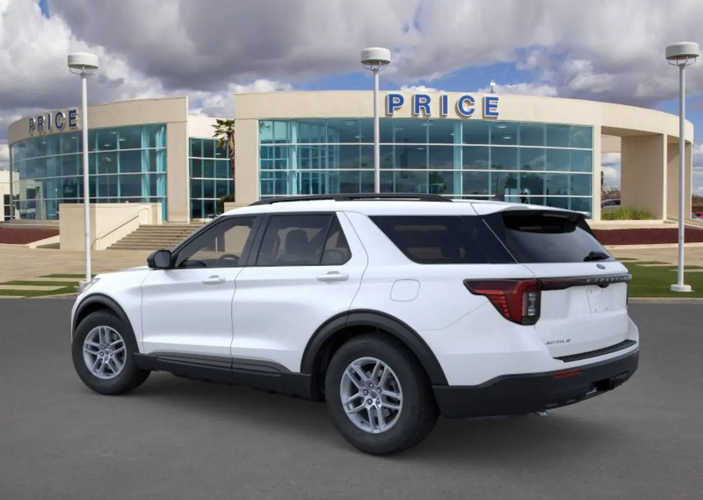 2026 Ford Explorer Active 4WD photo 4