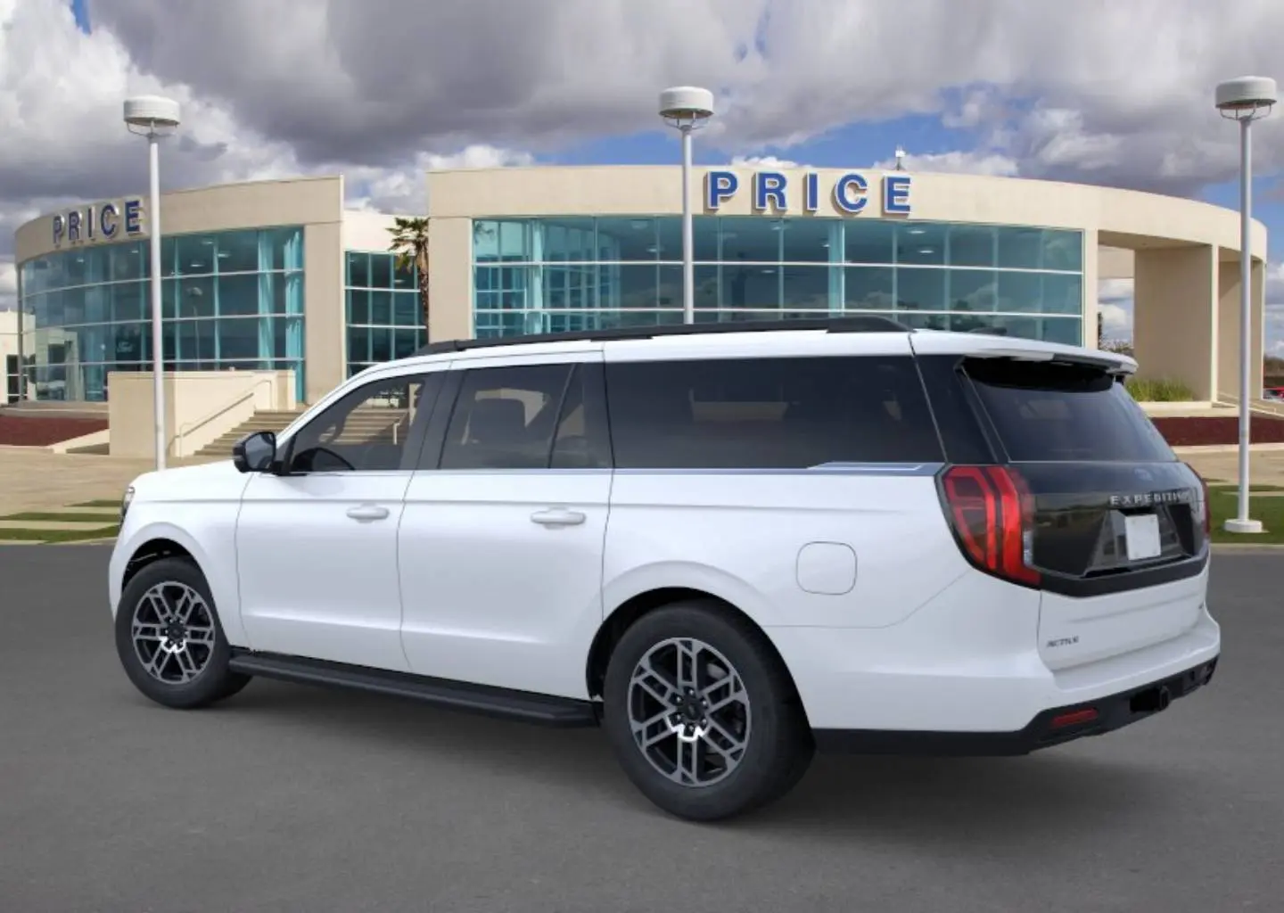 2026 Ford Expedition Active MAX 4x4 photo 4