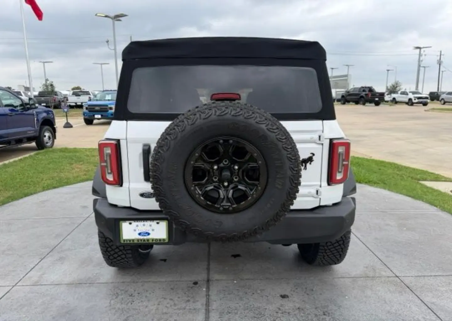 2023 Ford Bronco Wildtrak 4x4 photo 5