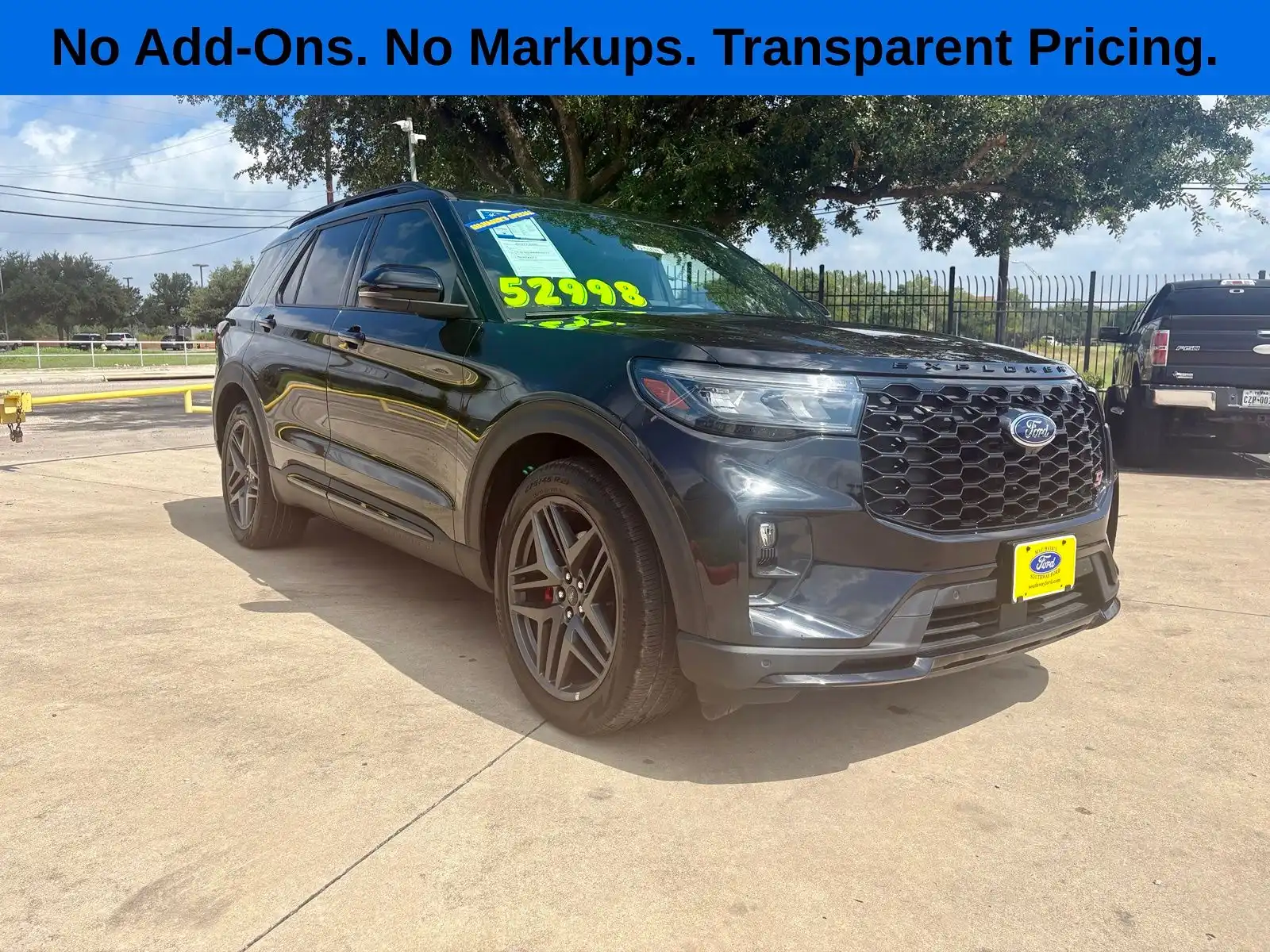 2026 Ford Explorer ST 4WD's photo