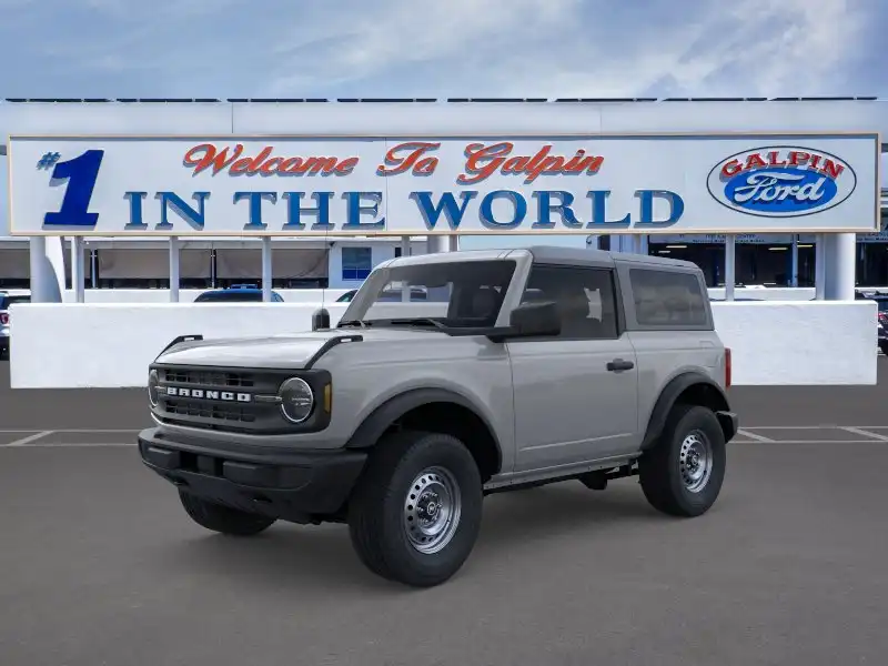 2026 Ford Bronco Base 4x4's photo