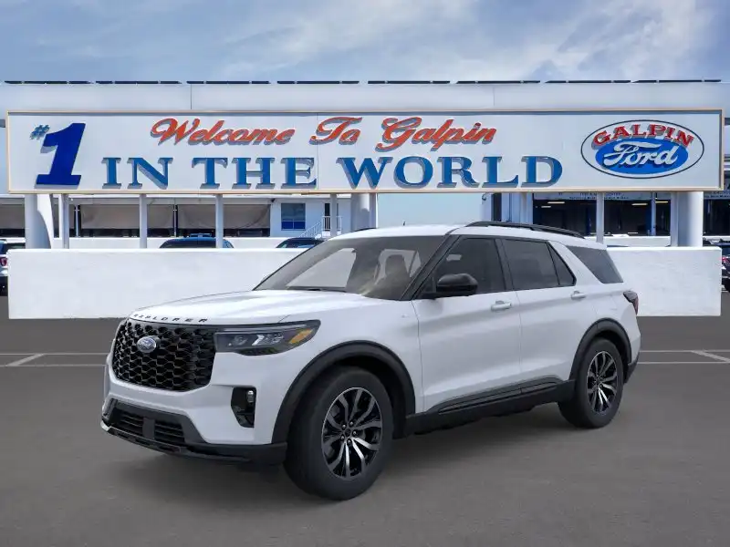 2026 Ford Explorer ST-LINE RWD's photo
