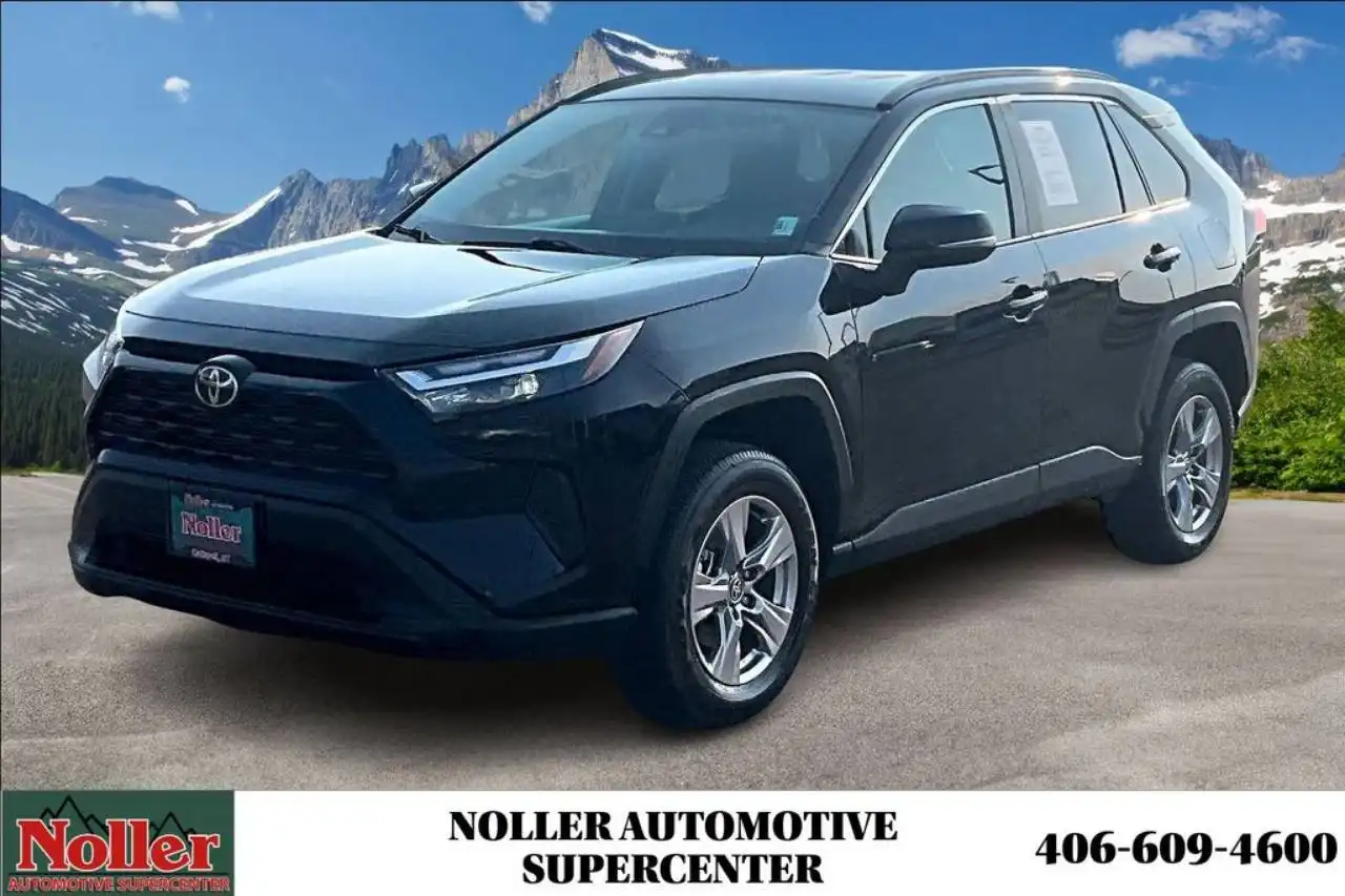 2025 Toyota RAV4 XLE AWD's photo