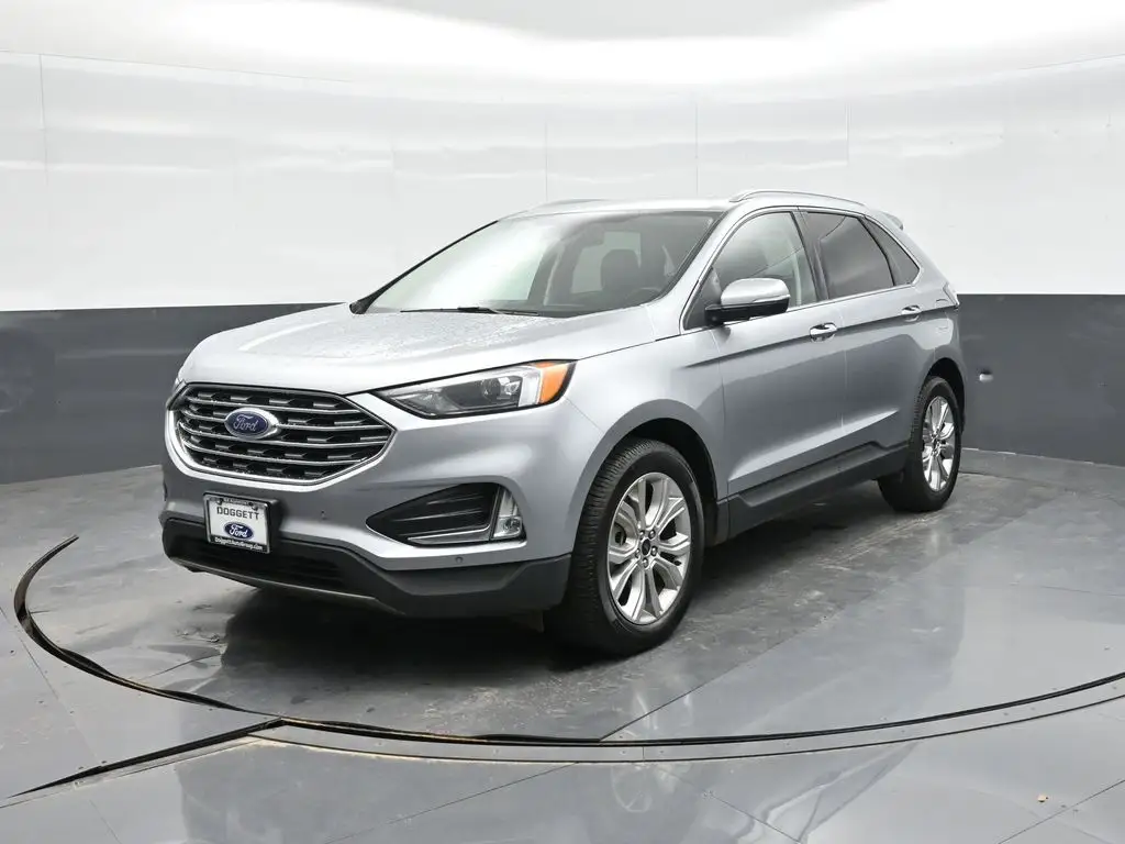 2024 Ford Edge Titanium AWD photo 1