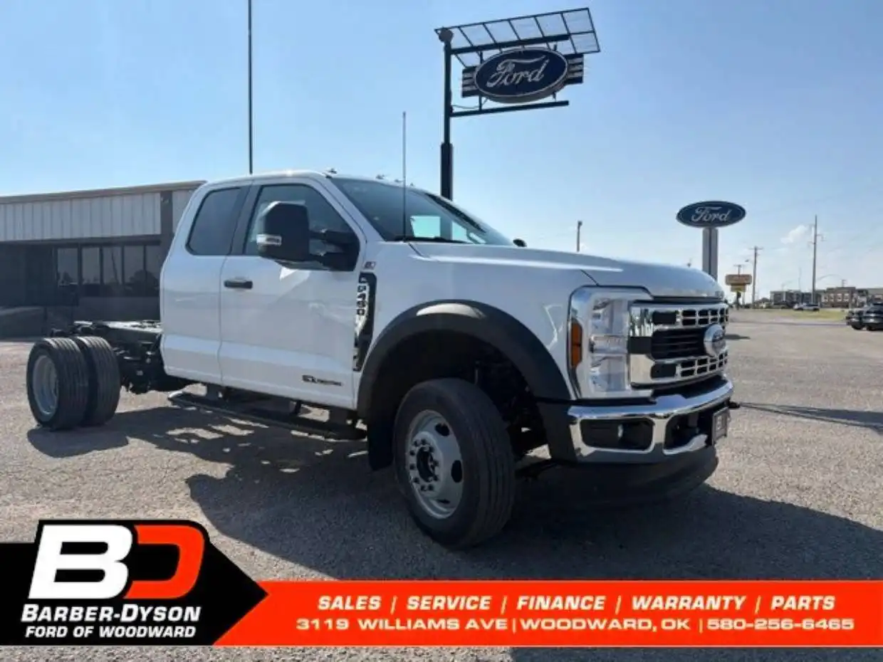 2026 Ford F-450 XL 4x4 SuperCab 168-In DRW's photo