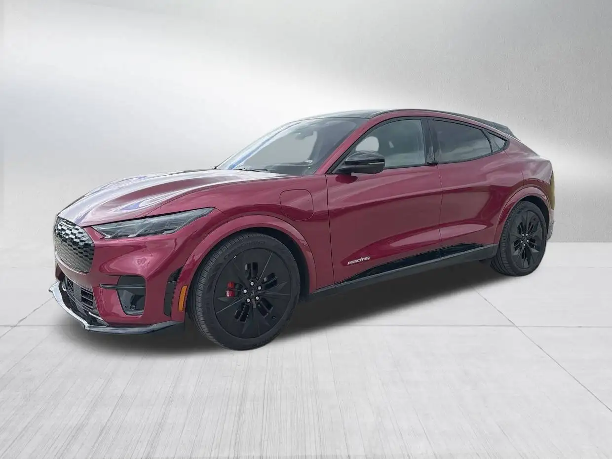 2025 Ford Mustang-Mach-e GT's photo