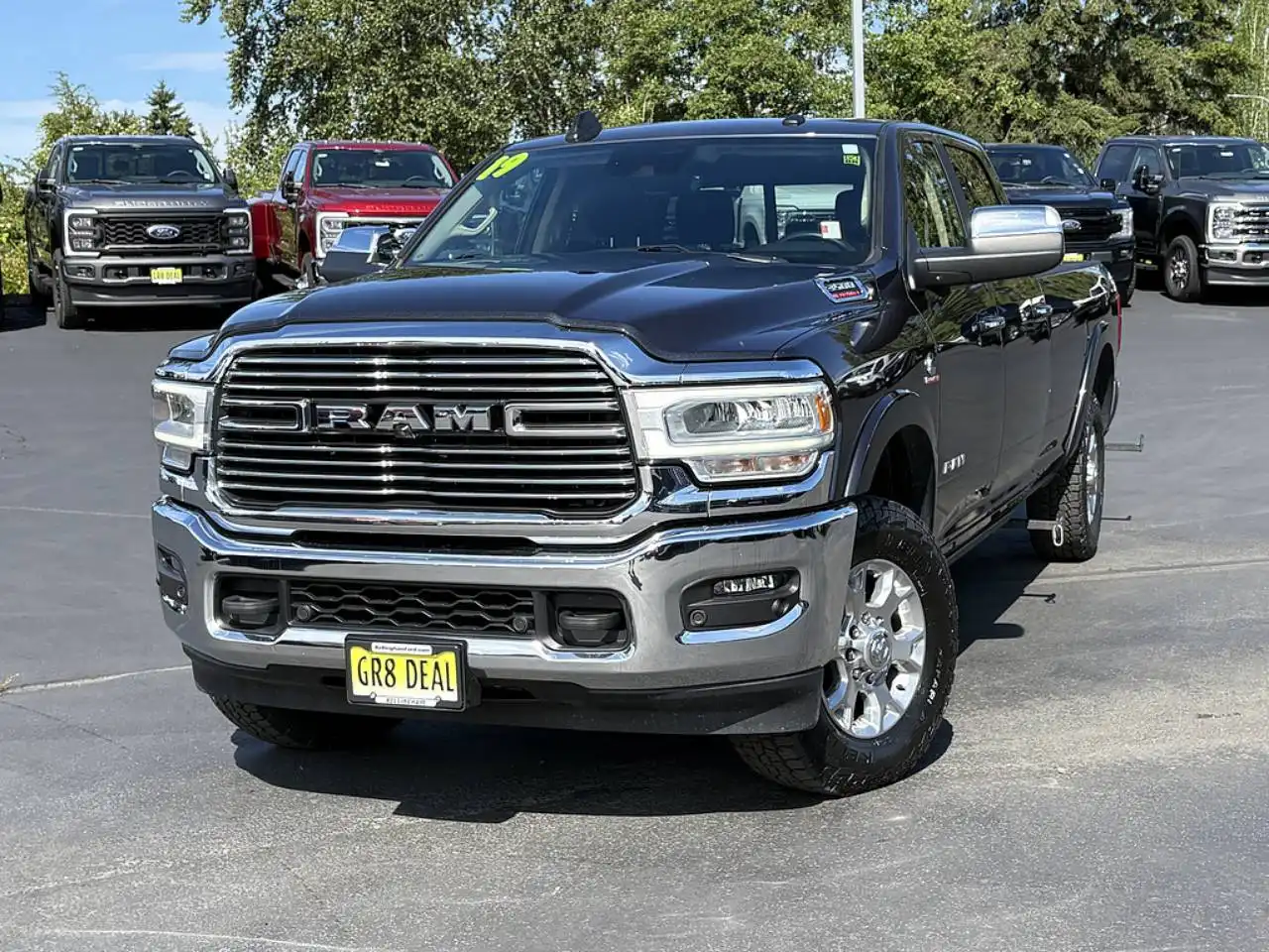 2019 RAM 3500 Laramie 4X4 Crew Cab LWB's photo