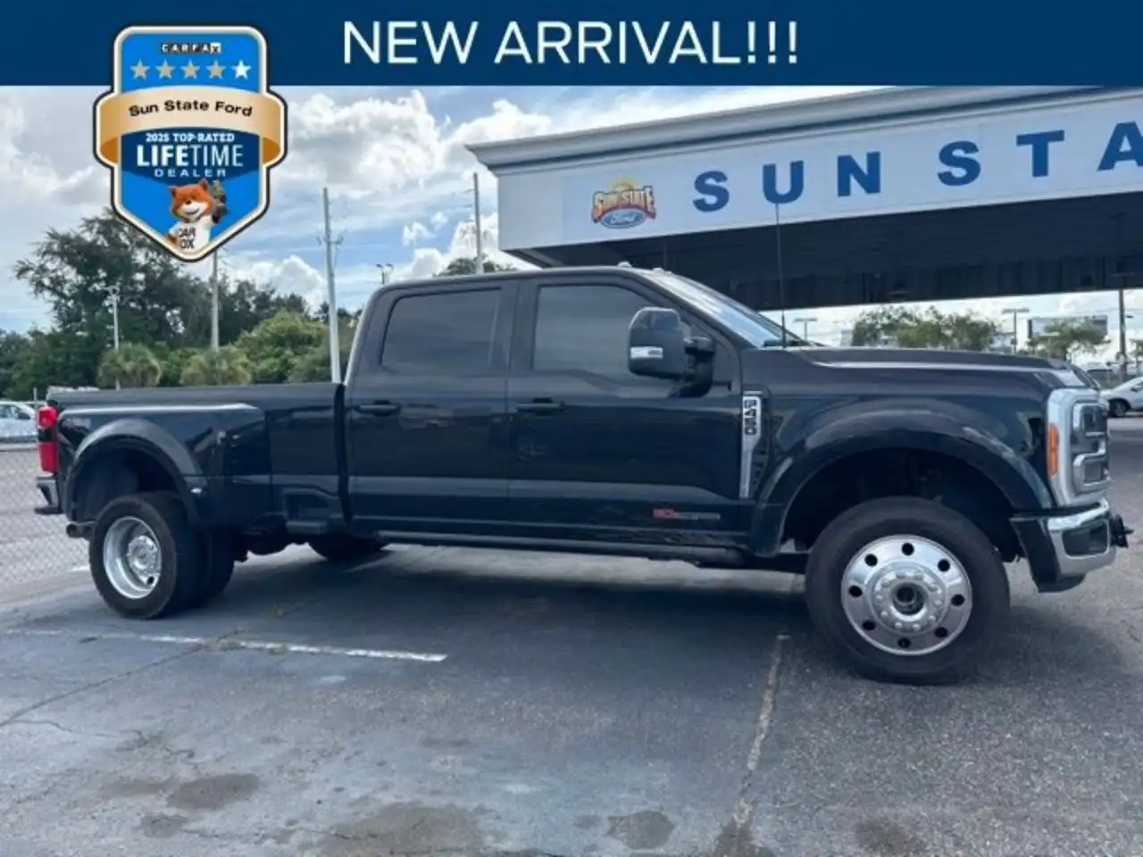 2023 Ford F-450 Lariat 4x4 Crew Cab 8' Box DRW's photo