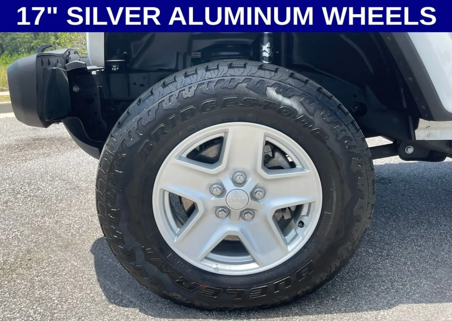 2021 Jeep Gladiator Sport S photo 4